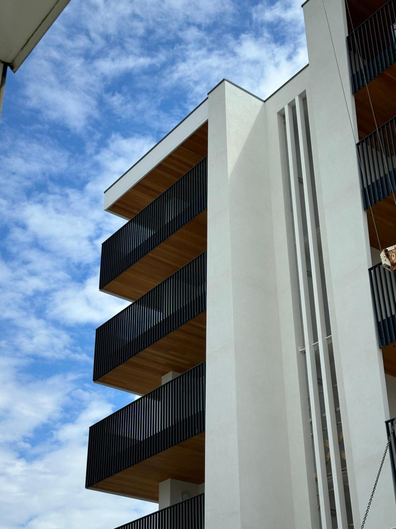 Beach Palace With Small Swimming Pool, Private Beach, Parking Lido di Jesolo Exterior photo