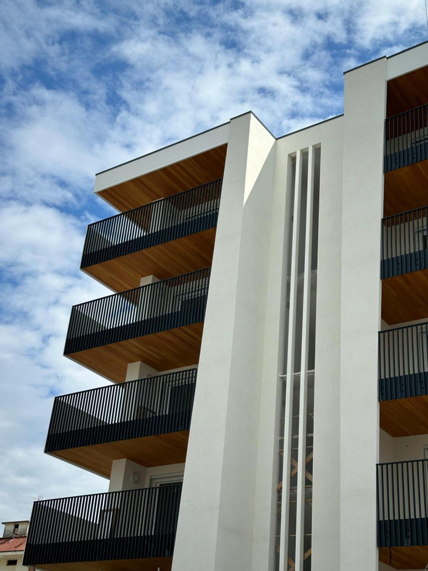 Beach Palace With Small Swimming Pool, Private Beach, Parking Lido di Jesolo Exterior photo